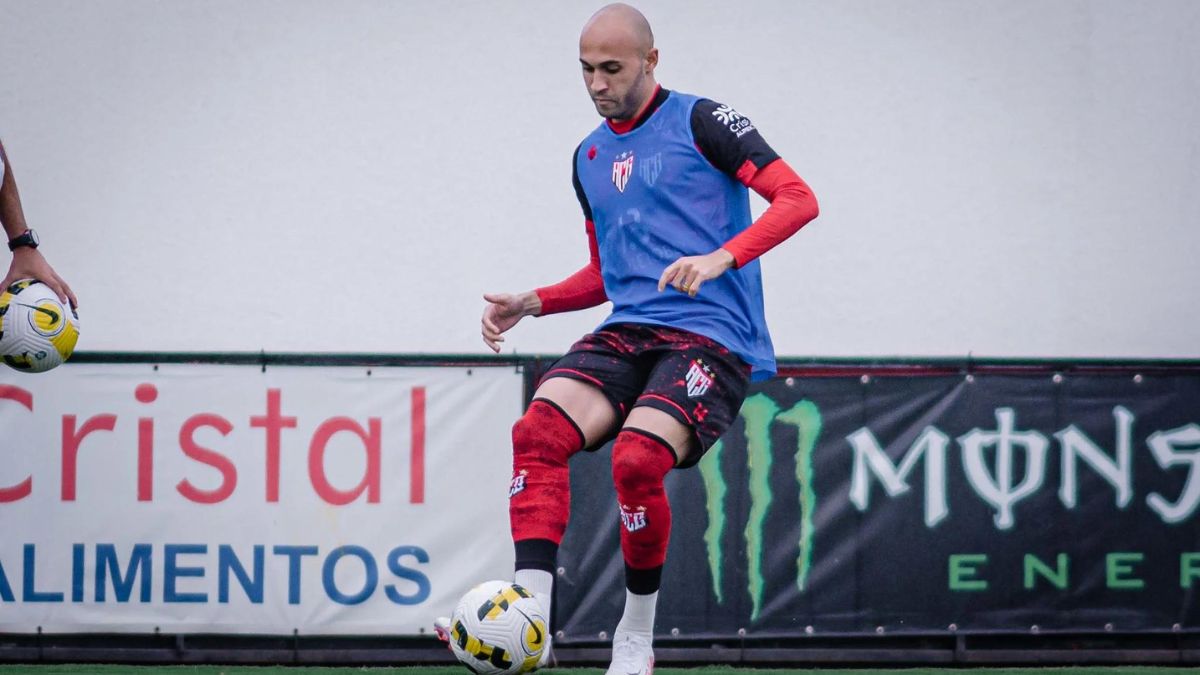 Fortaleza: Dudu é oficializado, mas Christian Bernardi deixa clube e retorna à Argentina 1 Lateral direito Dudu entra na mira do Fortaleza