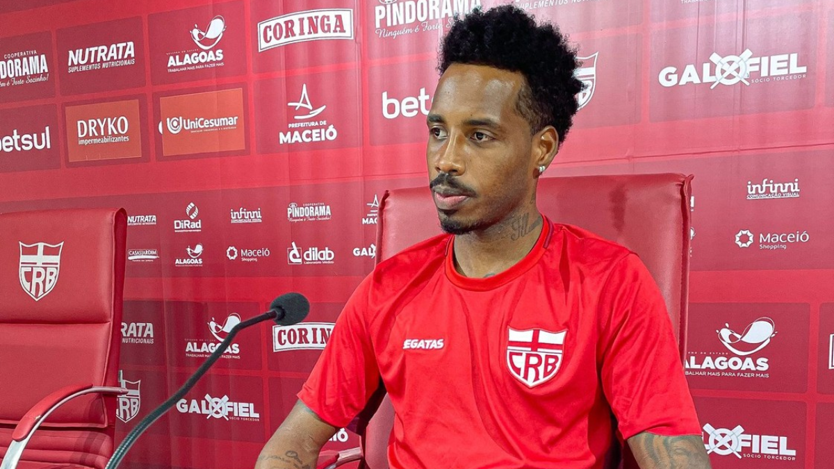 CRB: Guilherme Romão sofre fratura na mão e passa por cirurgia em Maceió 1 Lateral esquerdo Guilherme Romão, do CRB