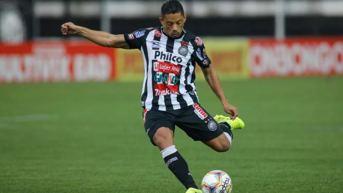 CSA contrata Tomás Bastos, meia ex-Ceará e Operário