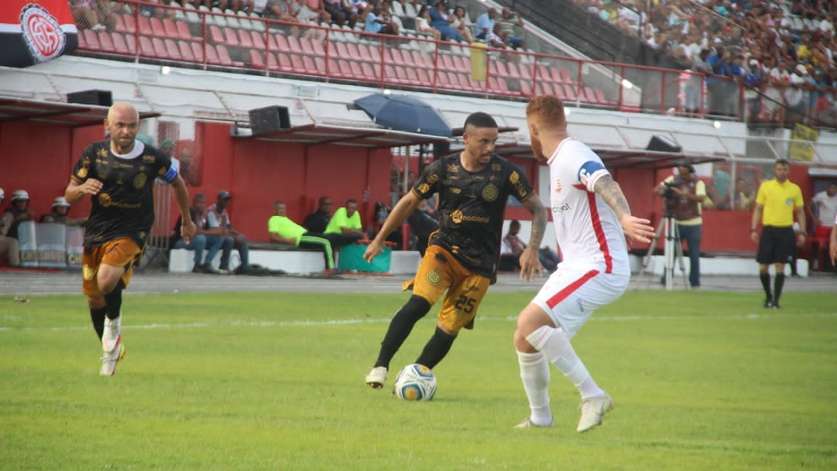 Náutico vence Atlético de Alagoinhas fora de casa na estreia do Nordestão