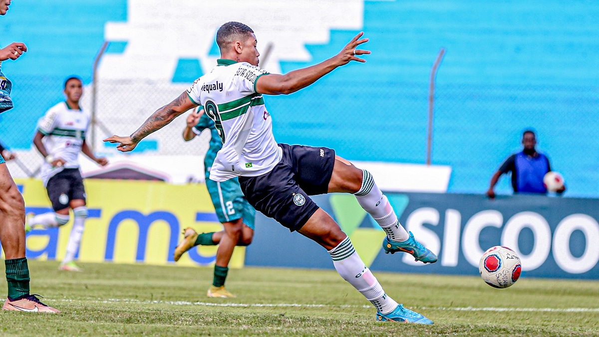 Vitória da Conquista perde para o Coritiba e cai na 2ª fase da Copinha
