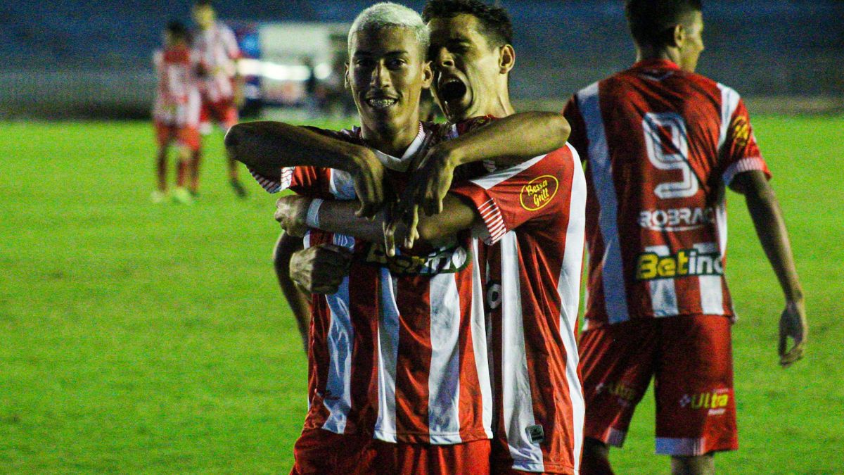 Paraibano: Com um expulso para cada lado,  Auto Esporte e Queimadense ficam no1x1