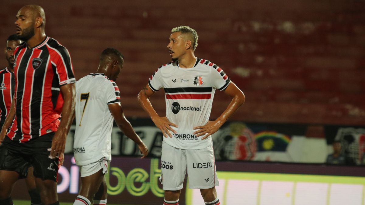 Com tranquilidade, Santa Cruz bate o Caucaia e se classifica para a 2ª seletiva do Nordestão 2 Hugo Cabral - Santa Cruz