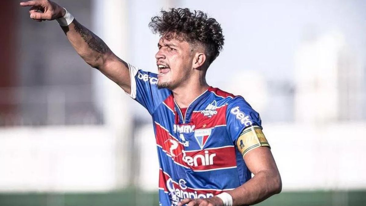 Fortaleza empresta zagueiro Jhonatan Silva ao Operário-PR e volante Fabrício Baiano para o Avaí 1 Jhonatan Silva - Fortaleza