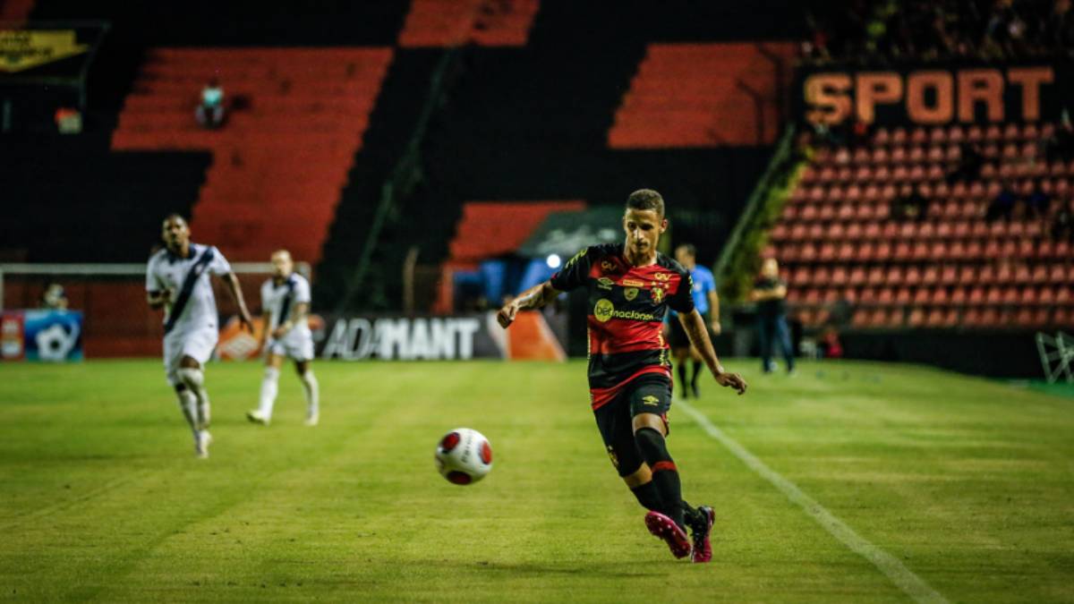Em processo de renovação com o Sport, Luciano Juba recebe sondagem do Portimonense, de Portugal