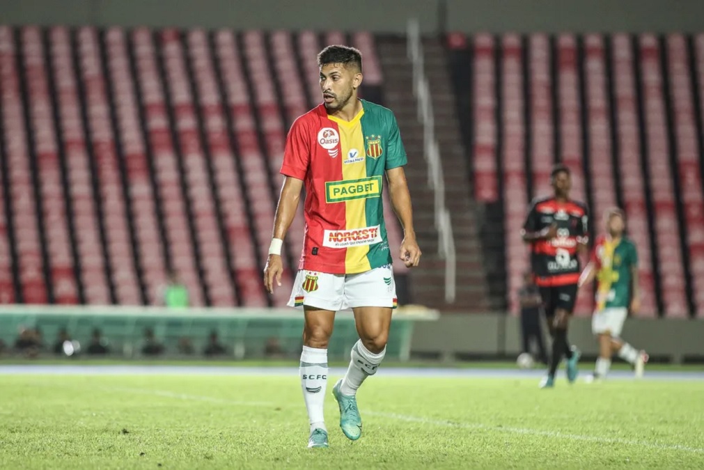 Sampaio Corrêa ganha o reforço de Roney para enfrentar o Maringá pela Copa do Brasil