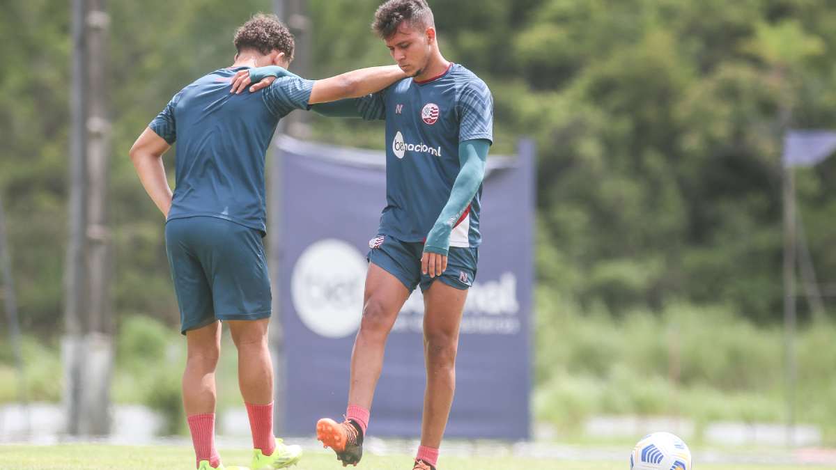 Recuperado de lesão, Gabriel Santiago treina e vira opção no Náutico diante do São Bernardo