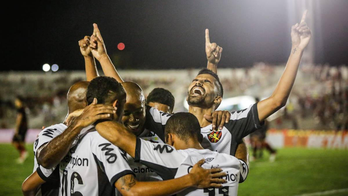 Com gols de Sabino e Jorginho, Sport vence o Campinense, e assume liderança do Grupo A no Nordestão