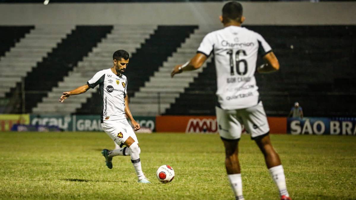 Com apagão no Lacerdão, Sport joga mal e empata sem gols com o Porto no Pernambucano