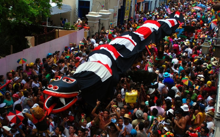 Carnaval do Santa Cruz – Inspiração do frevo de Capiba ao manguebeat de Chico