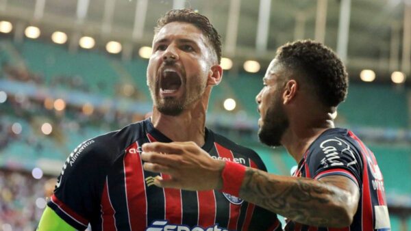 Atacante Everaldo_Bahia_2023