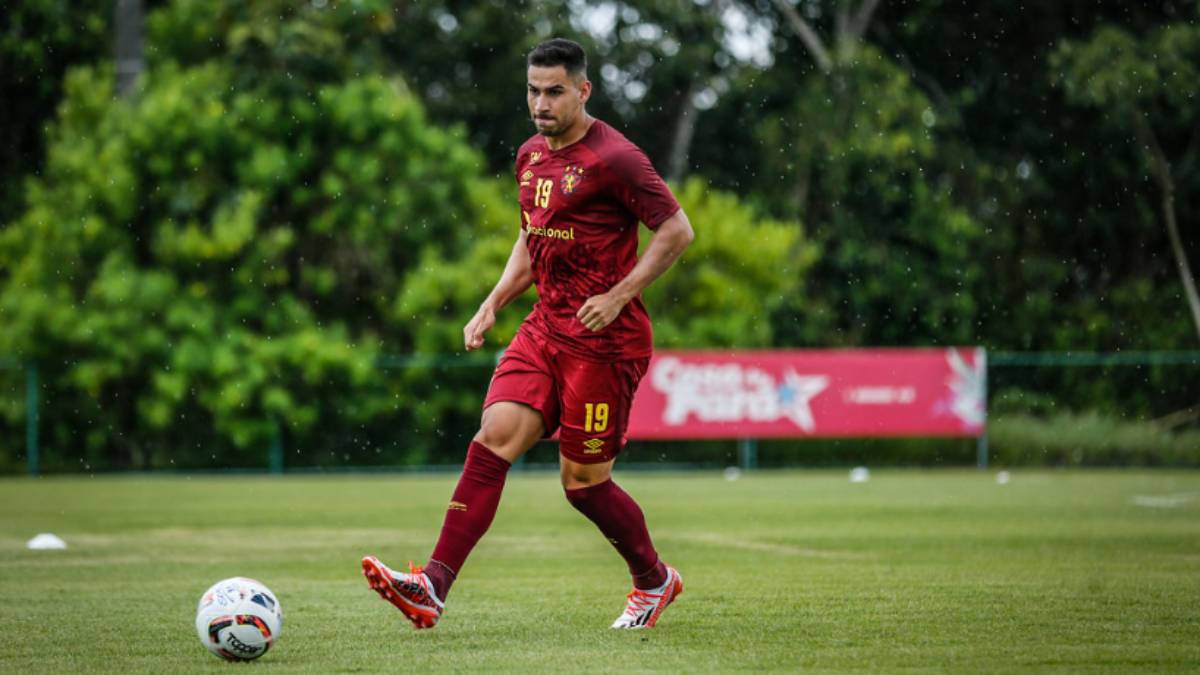 Thiago Lopes deixa o Sport sem alarde, é regularizado e já pode estrear pelo Vitória