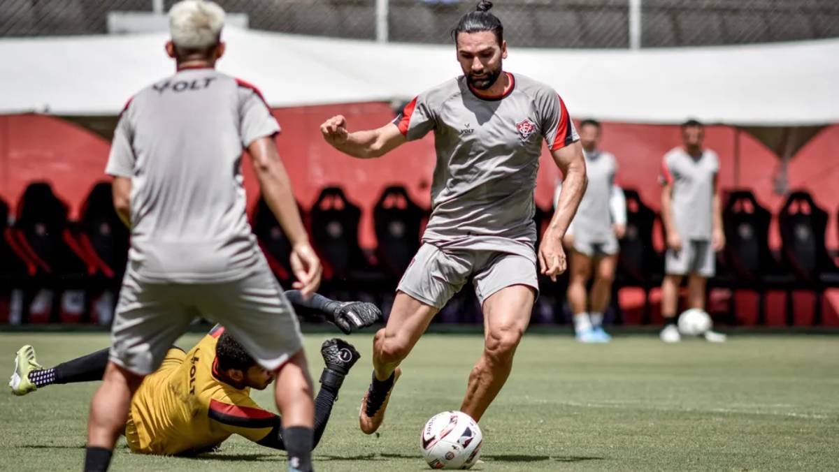 Com novidades, Vitória realiza último treino em Salvador antes de enfrentar o CSA, pela Copa do Nordeste