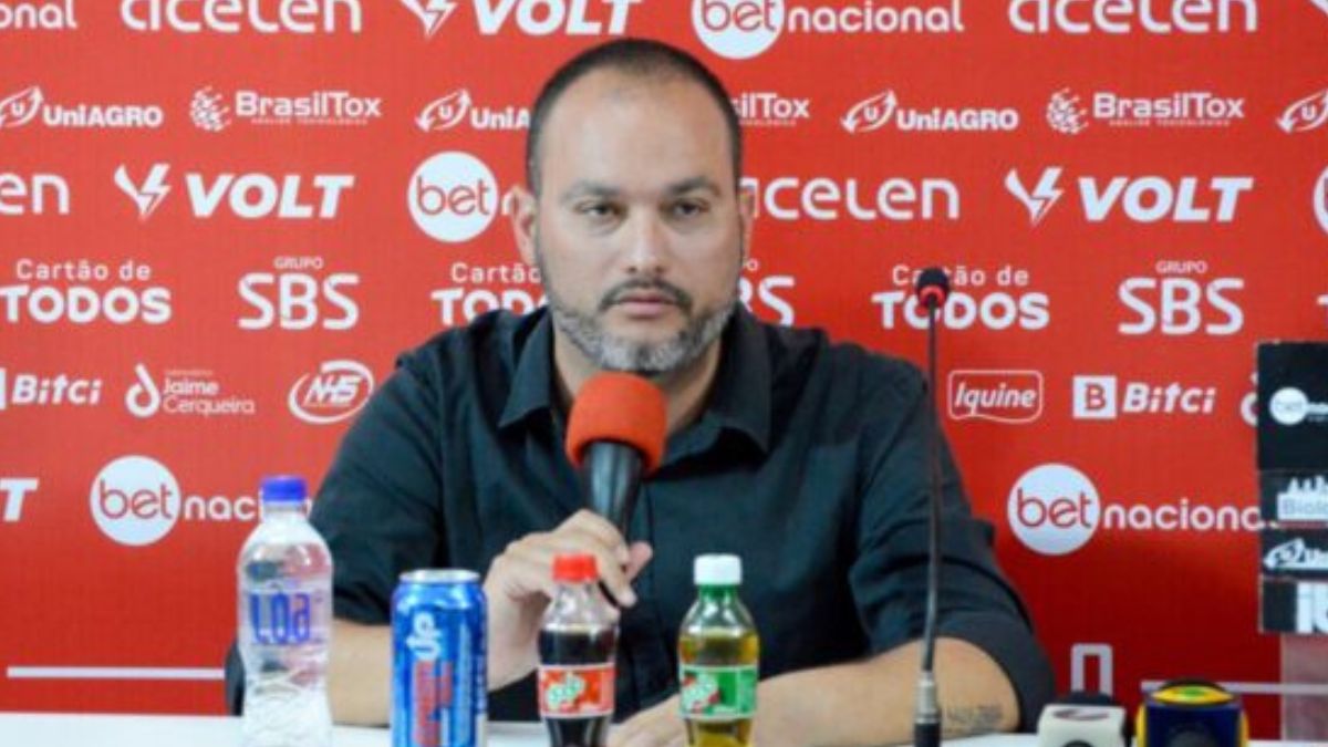 Após eliminação na Copa do Brasil, executivo de futebol do Vitória é demitido