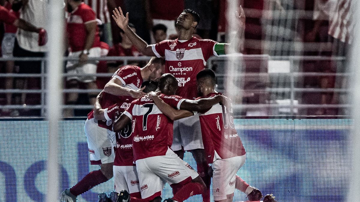 CRB bate o ABC com gol na reta final e chega à vice-liderança da Copa do Nordeste
