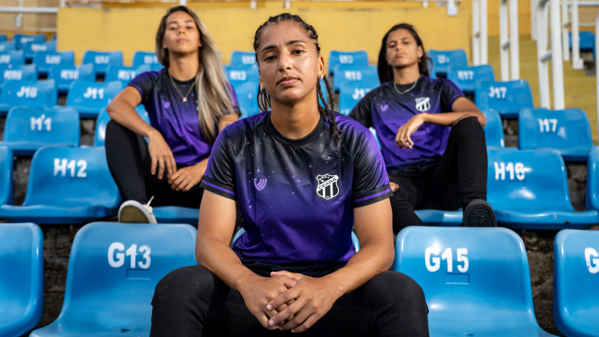 Meninas do Vozão: Ceará lança camisa especial com renda revertida em investimento para o futebol feminino