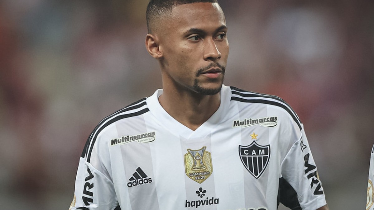 Bahia se acerta com o Atlético-MG por Ademir, e mira retorno de meia