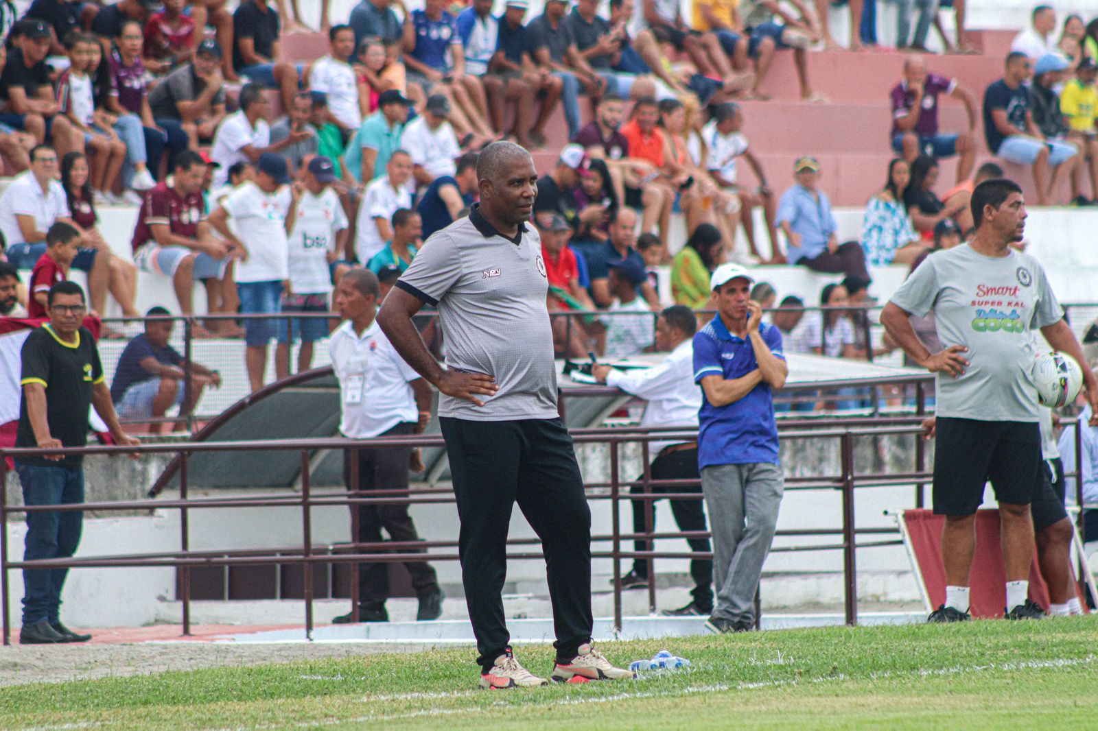 Jonilson Veloso, técnico do Jacuipense, fala sobre representatividade negra na final do Baiano: “A gente ainda vive esse racismo estrutural”