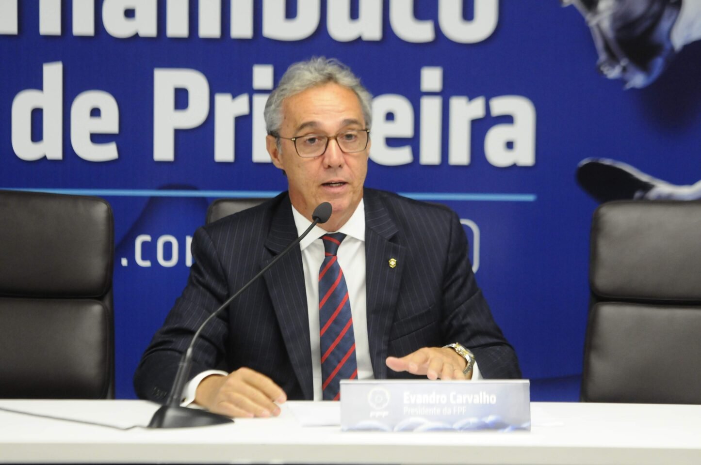 Evandro Carvalho, presidente da FPF