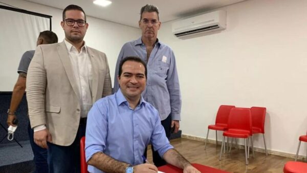 Alex Santiago - diretor Fortaleza