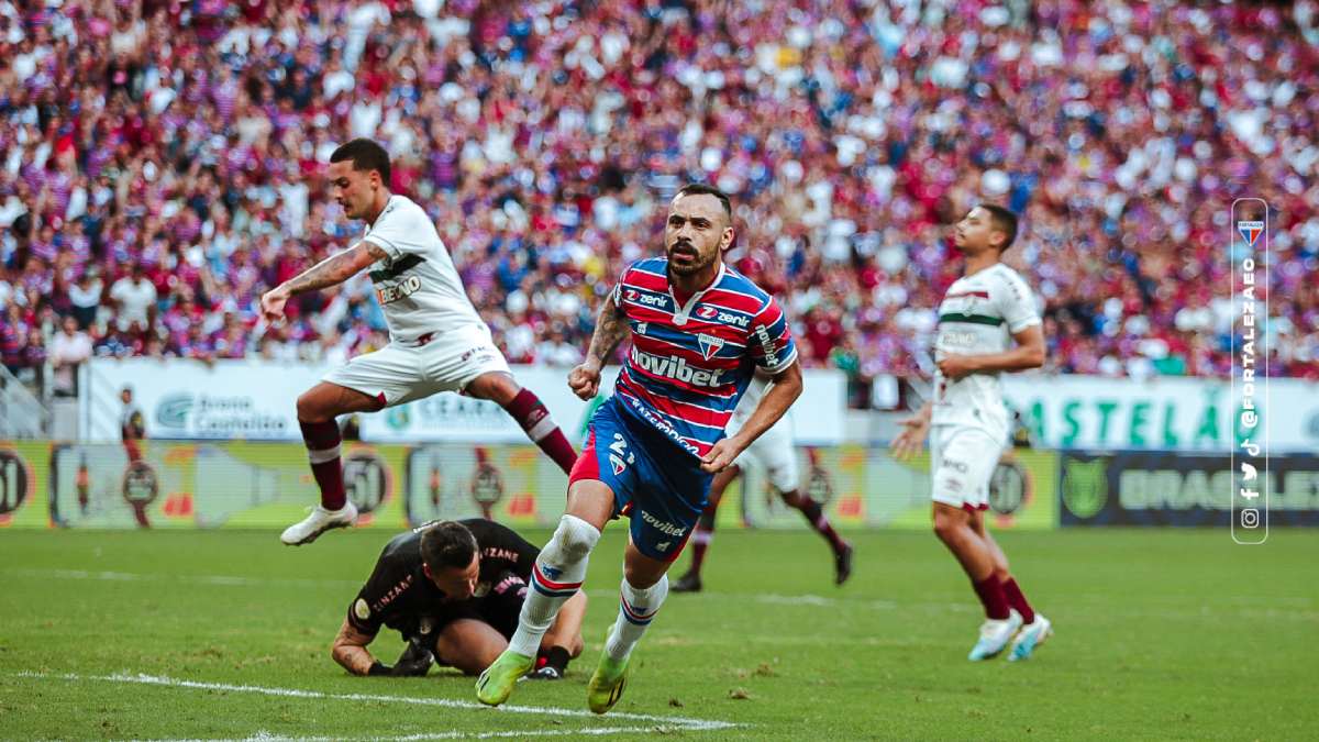 Fortaleza se aproxima de repatriar o atacante Moisés, hoje no Cruz Azul-MEX