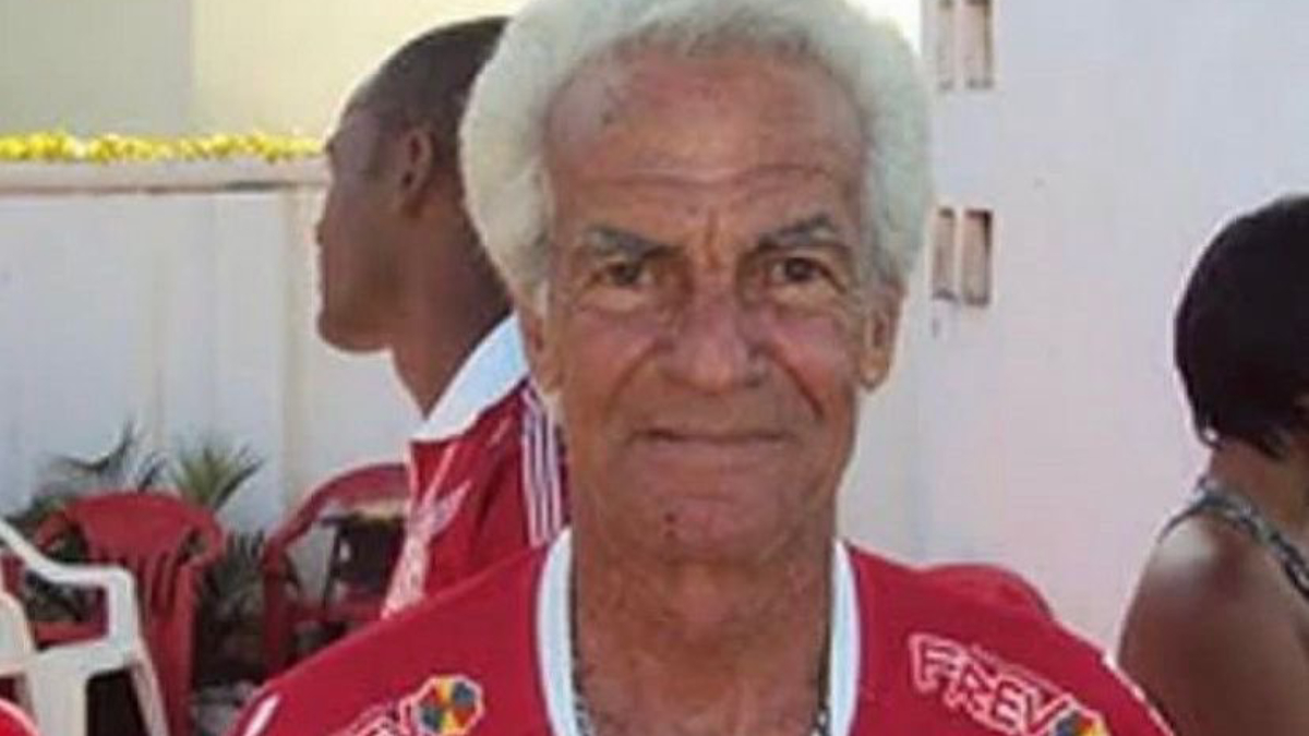 Morre o ex-jogador pernambucano Rinaldo, aos 82 anos, ídolo do Náutico e ex-seleção brasileira