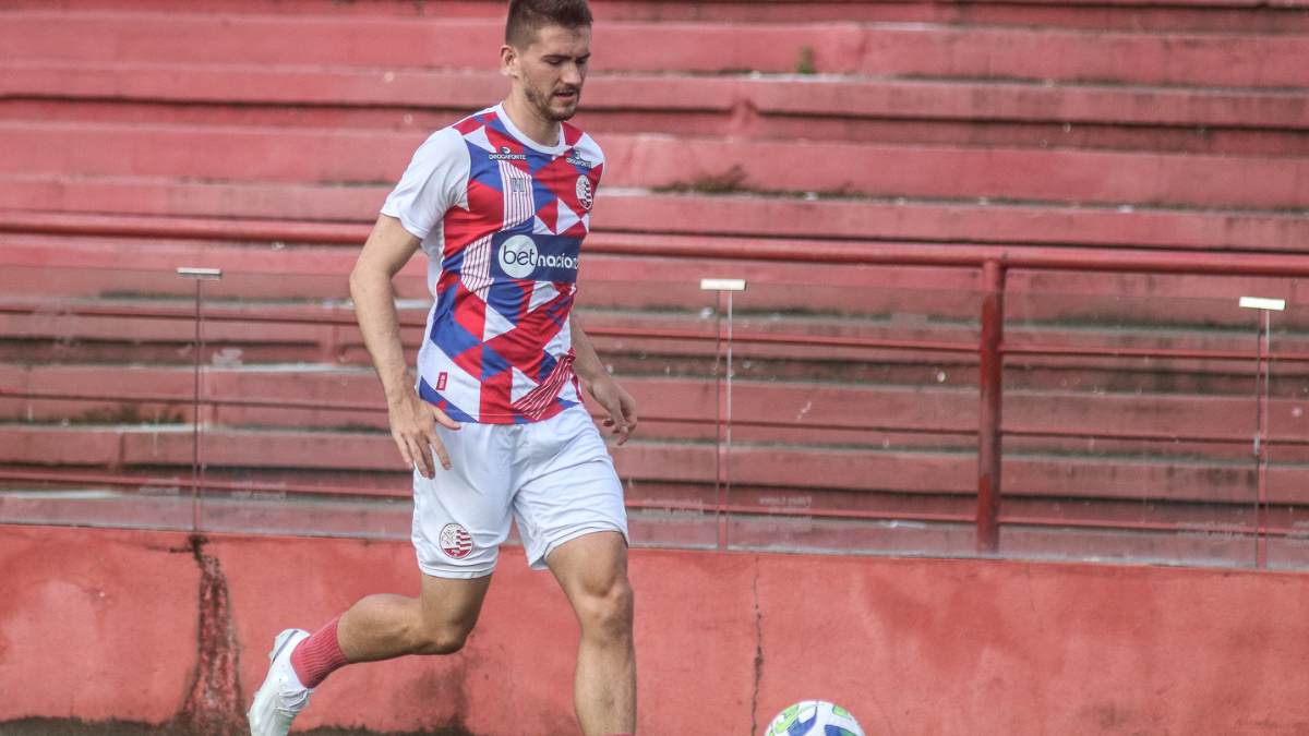 Odivan prega virada de chave no Náutico e mira estreia na Série C: “Campeonato da nossa vida”