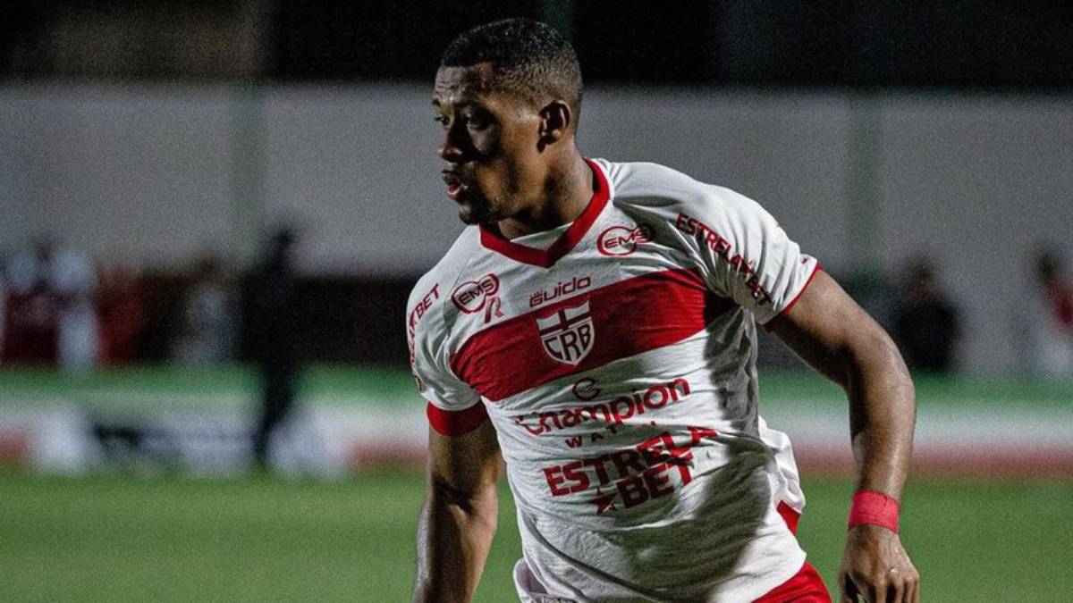 Atacante Gabriel Conceição está deixando o CRB; destino será o Figueirense