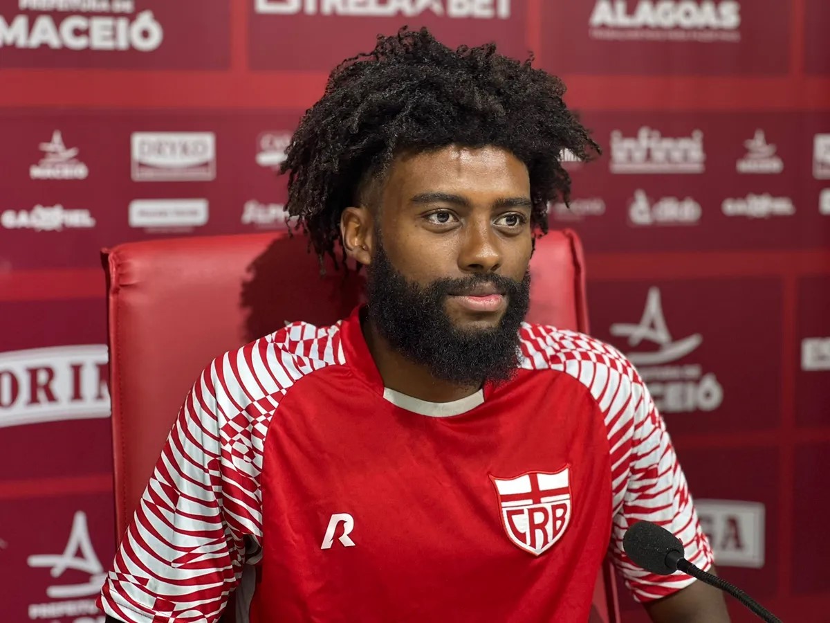 Luiz Henrique, lateral do CRB, sofre ruptura do tendão e não joga em 2023; clube anuncia outros desfalques