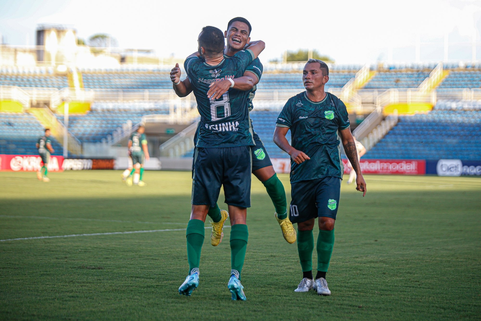 Floresta bate o Volta Redonda e garante primeira vitória na Série C