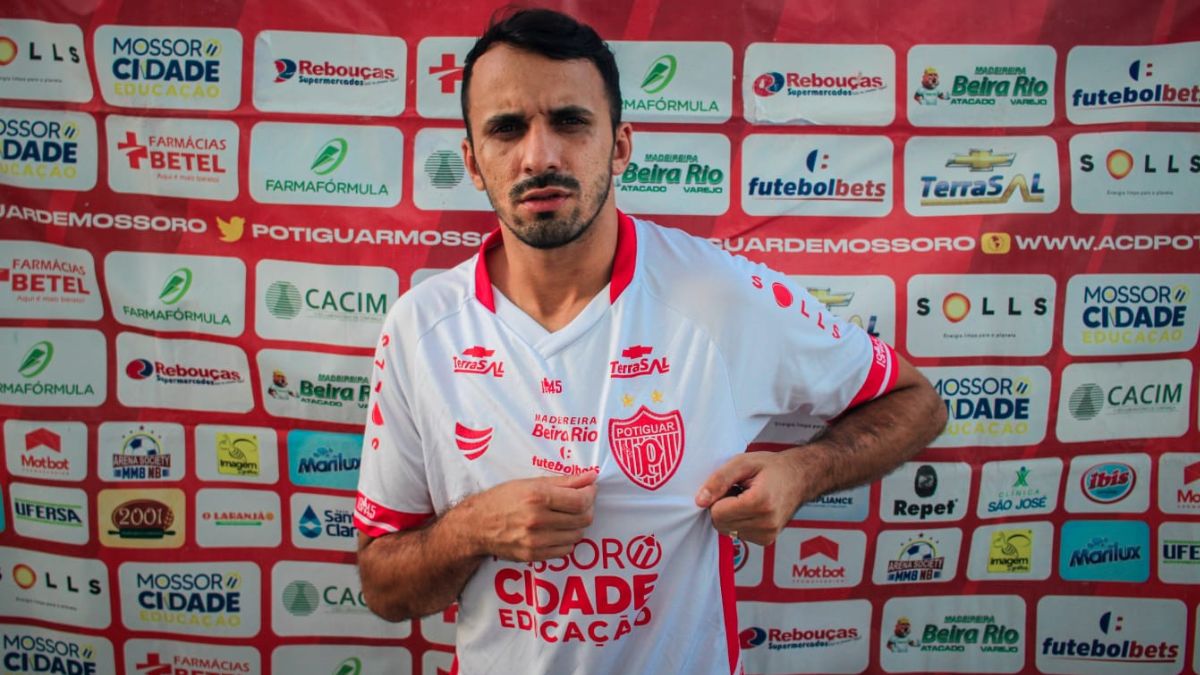 Antes de enfrentar o Santa Cruz, Potiguar de Mossoró contrata meias Bebeto e Caíque Valdívia