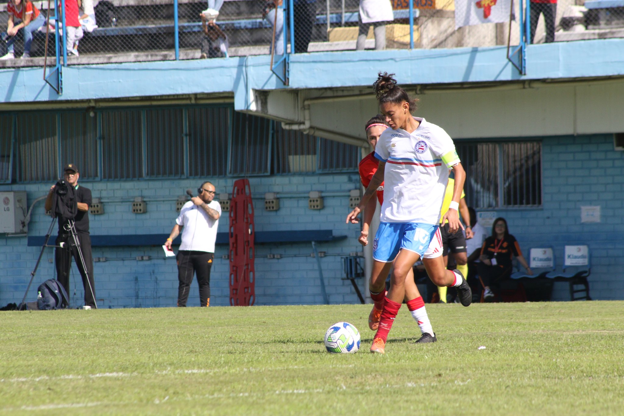 Feminino: Bahia perde para o Internacional e pode ver G8 do Brasileirão se distanciar
