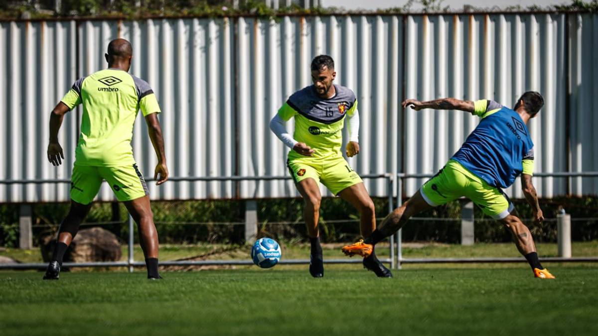 Com desfalques, Sport finaliza preparação para enfrentar a Chapecoense, pela Série B; veja provável escalação
