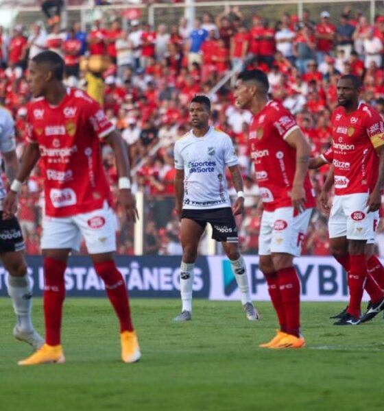 Vila Nova e Remo ficam no empate sem gols no primeiro jogo da