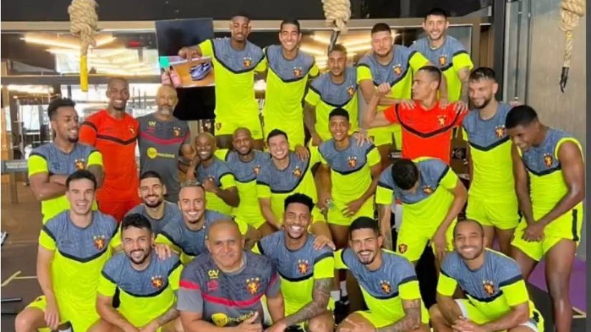 Após ter voo cancelado por conta das condições climáticas, Sport realiza treino em academia de São Luís