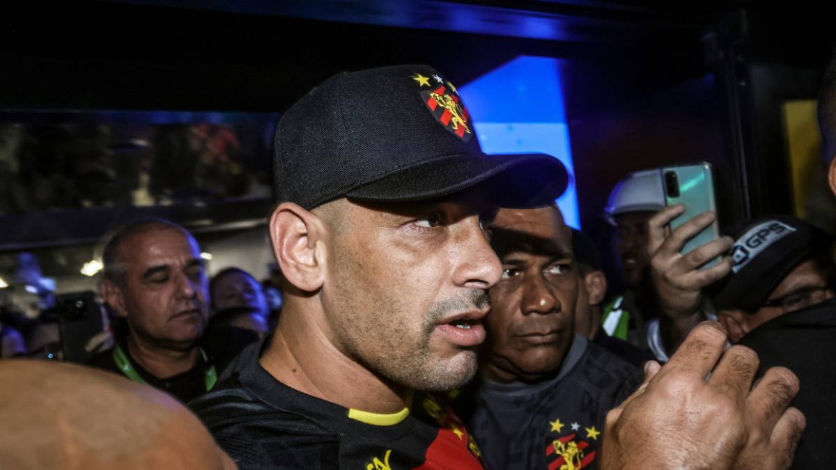 Diego Souza tem nome publicado no BID e vira opção para o técnico Enderson Moreira no Sport