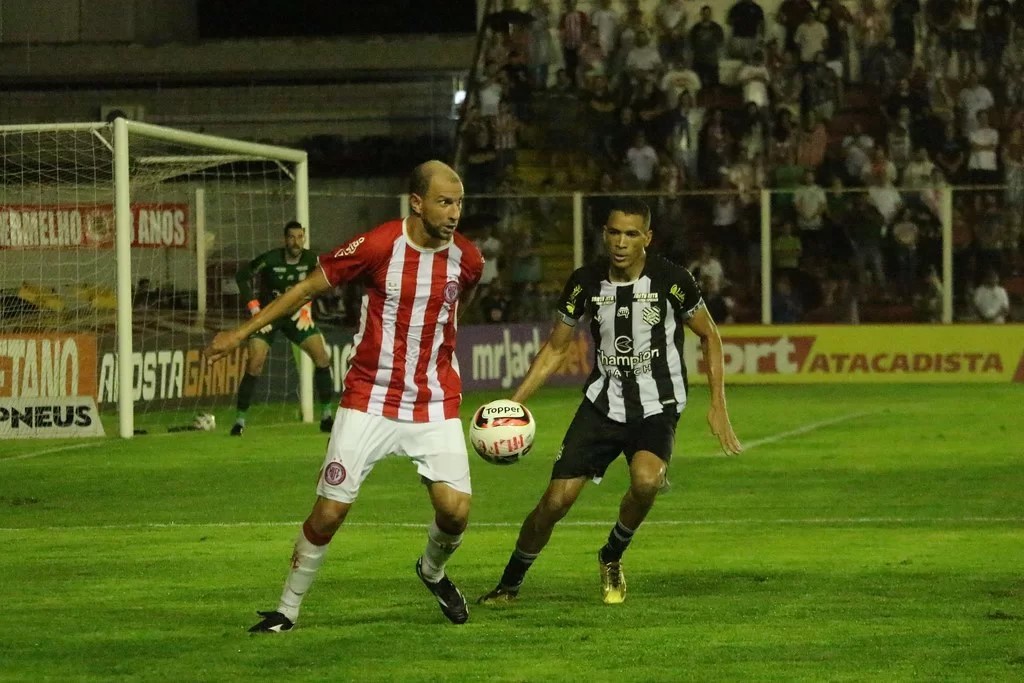 ABC encaminha a contratação do meia Renan Bressan, ex-CRB