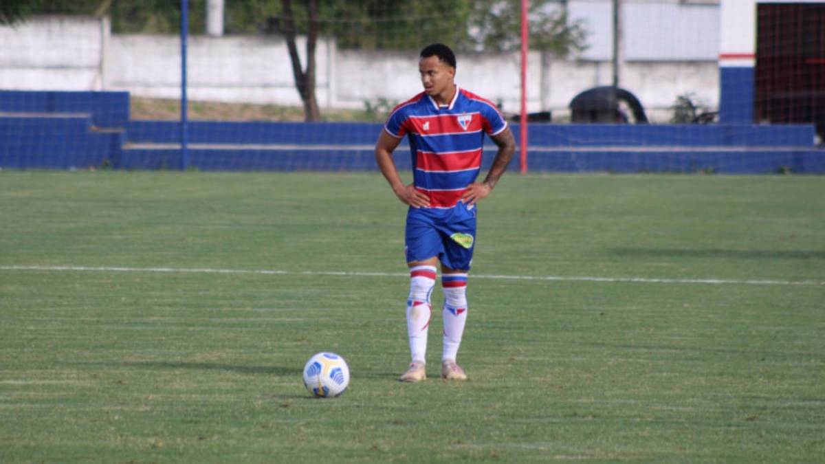 Sport encaminha contratação de Nathan, lateral-esquerdo que pertence ao Fortaleza