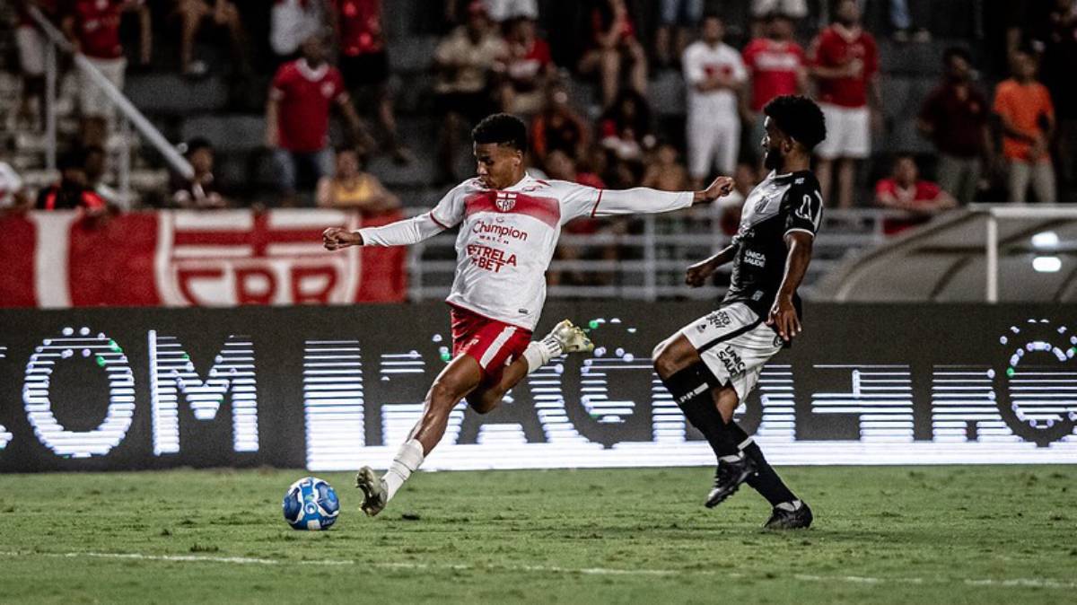 Suspenso, Lucas Lima desfalca o CRB diante do Sampaio Corrêa, pela Série B
