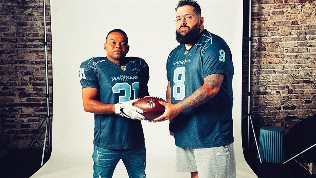 Carlinhos Bala é anunciado em time de futebol americano e revela inspiração em Tom Brady