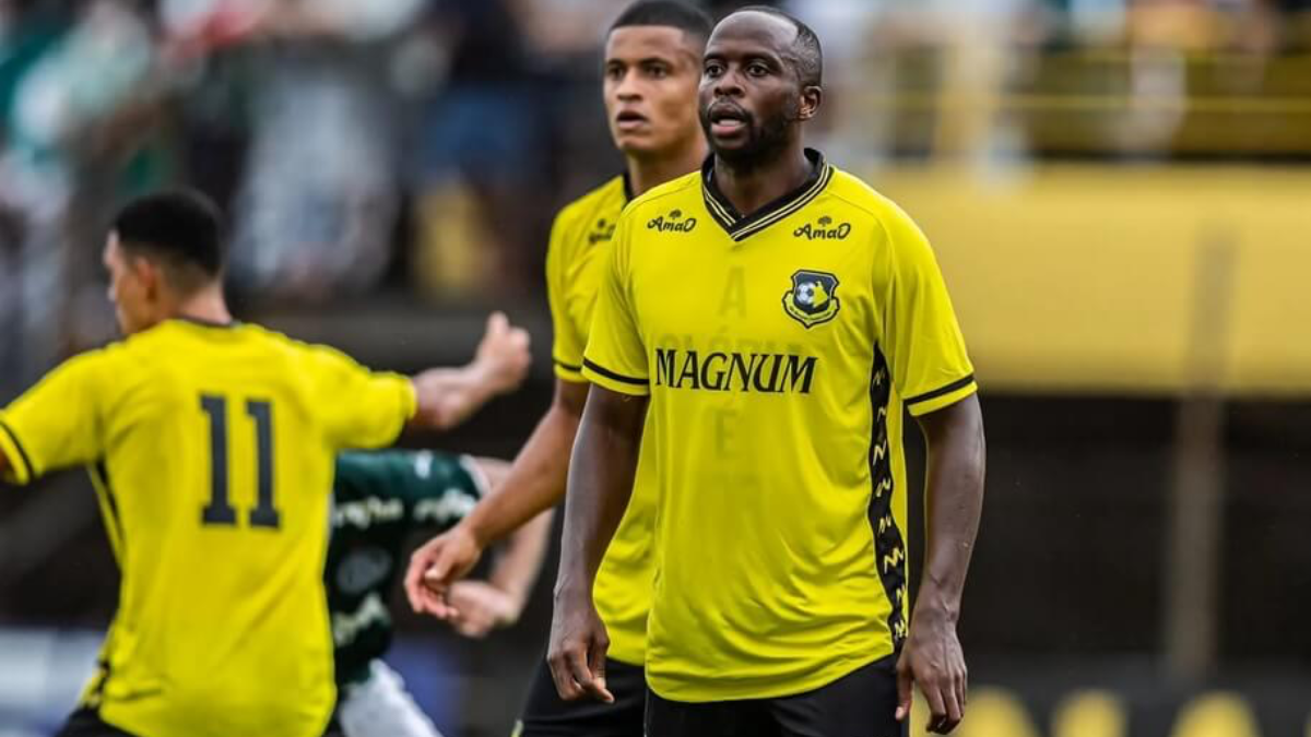 Adversário do Náutico em jogo decisivo, São Bernardo vai para os Aflitos sem dupla de zaga titular