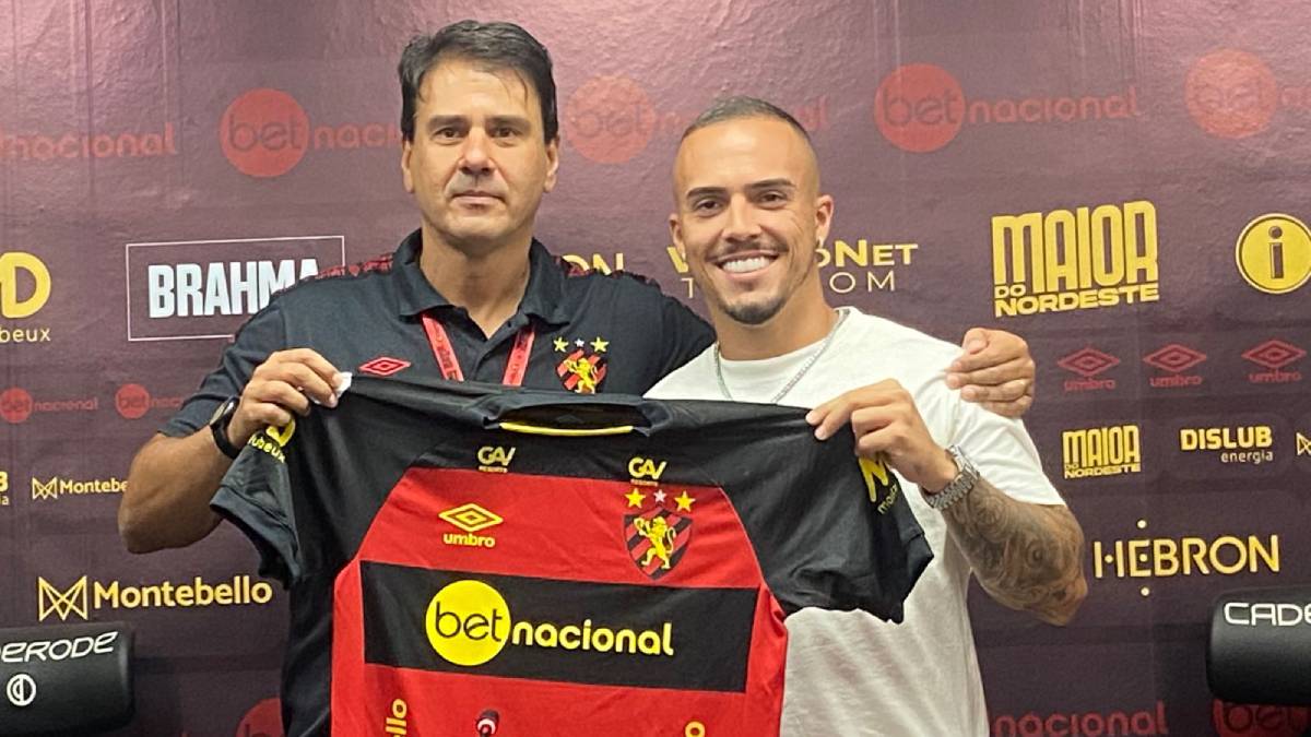 Apresentado oficialmente no Sport, Peglow relembra punição na Ucrânia e diz que chega para ajudar: “Vou me entregar muito”