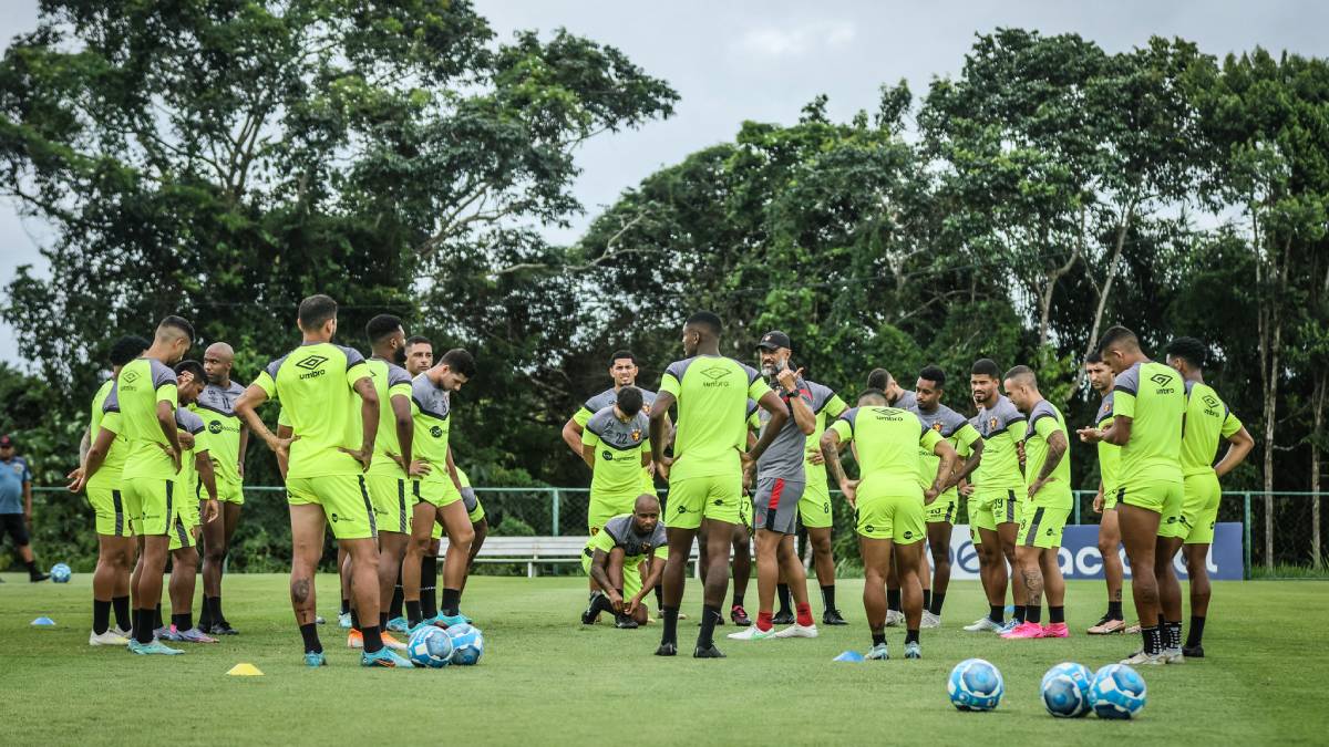Com Diego Souza e Rafael Thyere, Sport finaliza preparação e segue viagem para encarar o ABC, pela Série B