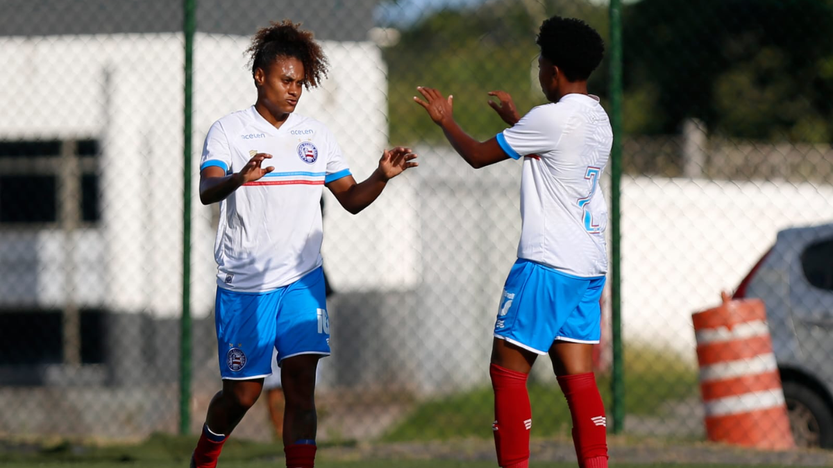 Bahia goleia o Lusaca e abre vantagem por vaga na final do Baiano Feminino