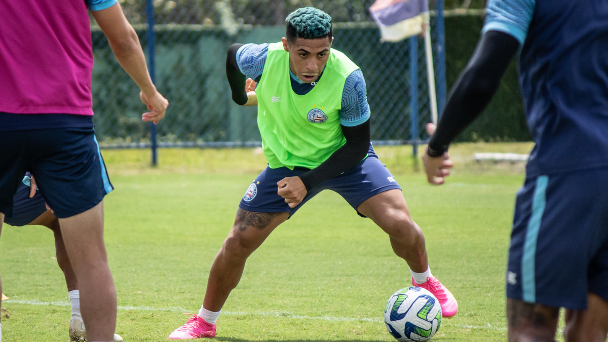 Com participação de garotos da base, Bahia dá sequência à preparação para encarar o Coritiba 1 Posts