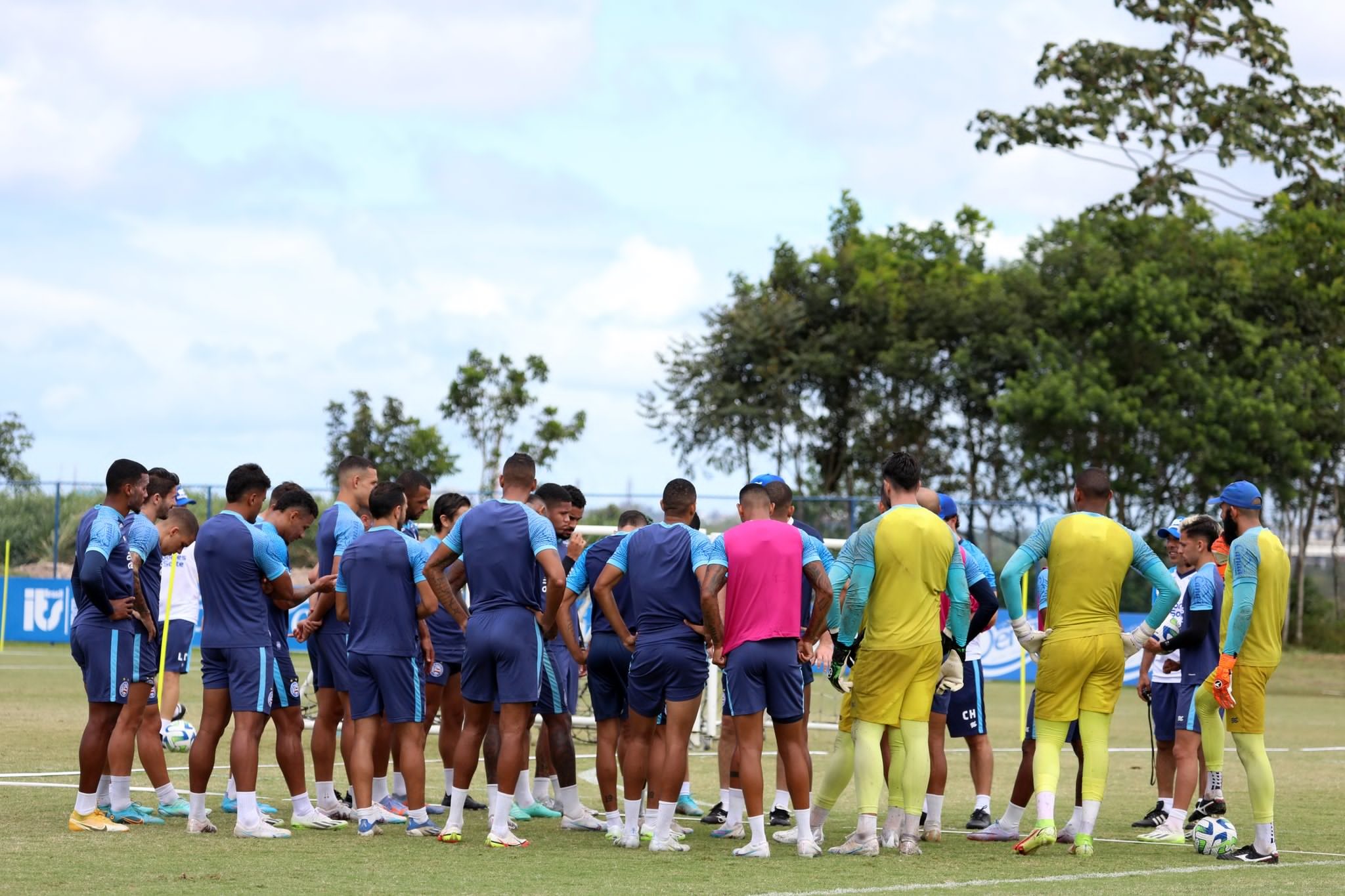 Com ausências de Cauly e Leo Cittadini, Bahia segue preparação para encarar o Flamengo