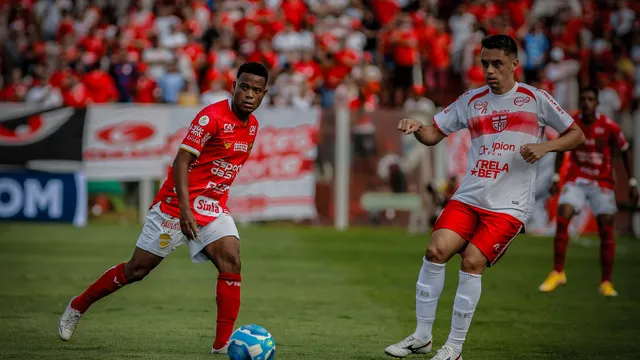 Com gol nos acréscimos, CRB vence o Vila Nova fora de casa e segue se aproximando do G-4 1 Vila Nova e CRB entraram em campo neste domingo em partida da Série B do Brasileirão 2023