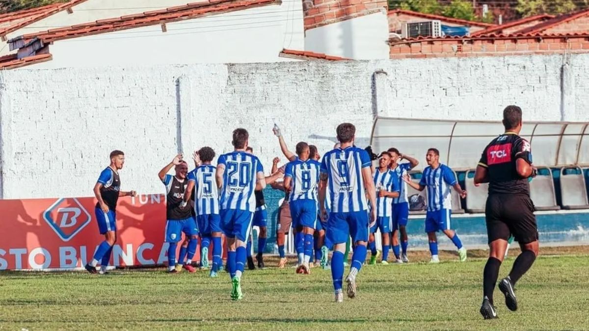 Sport conquista acesso inédito no Brasileiro Feminino e volta para a Série  A2 em 2023 - Cassio Zirpoli