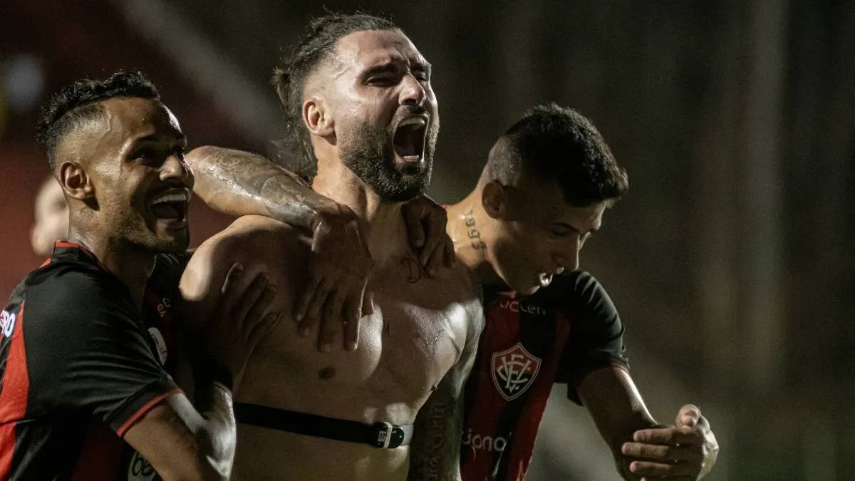 Vitória subirá nesta rodada? Veja as combinações que podem levar time ao acesso à Série A