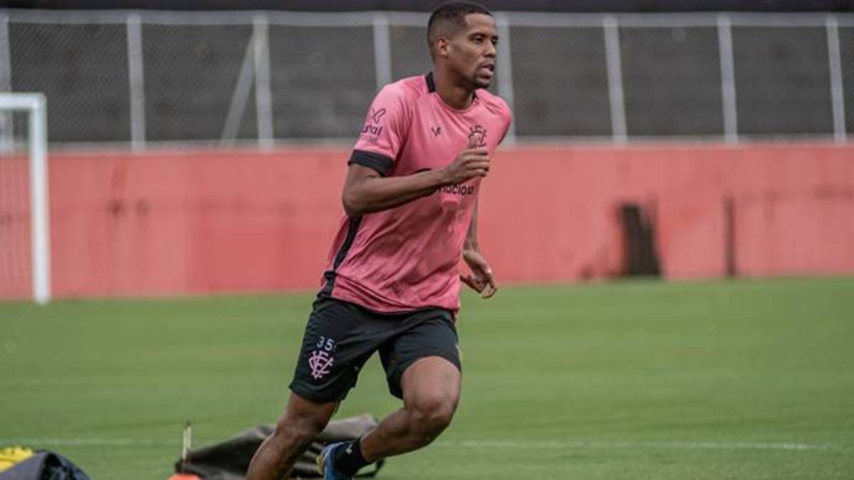 Com lesão confirmada, Iury Castilho desfalca o Vitória diante do Juventude, pela Série B